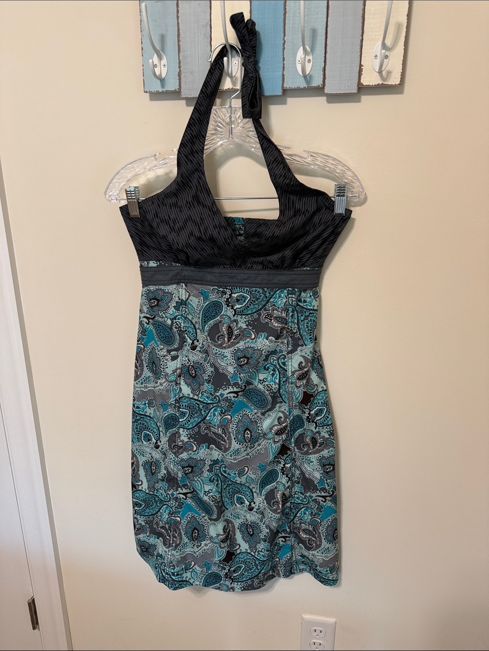 Athleta Women’s Pack Everywhere Blue Teal / Gray / Black Halter Dress / Size 4